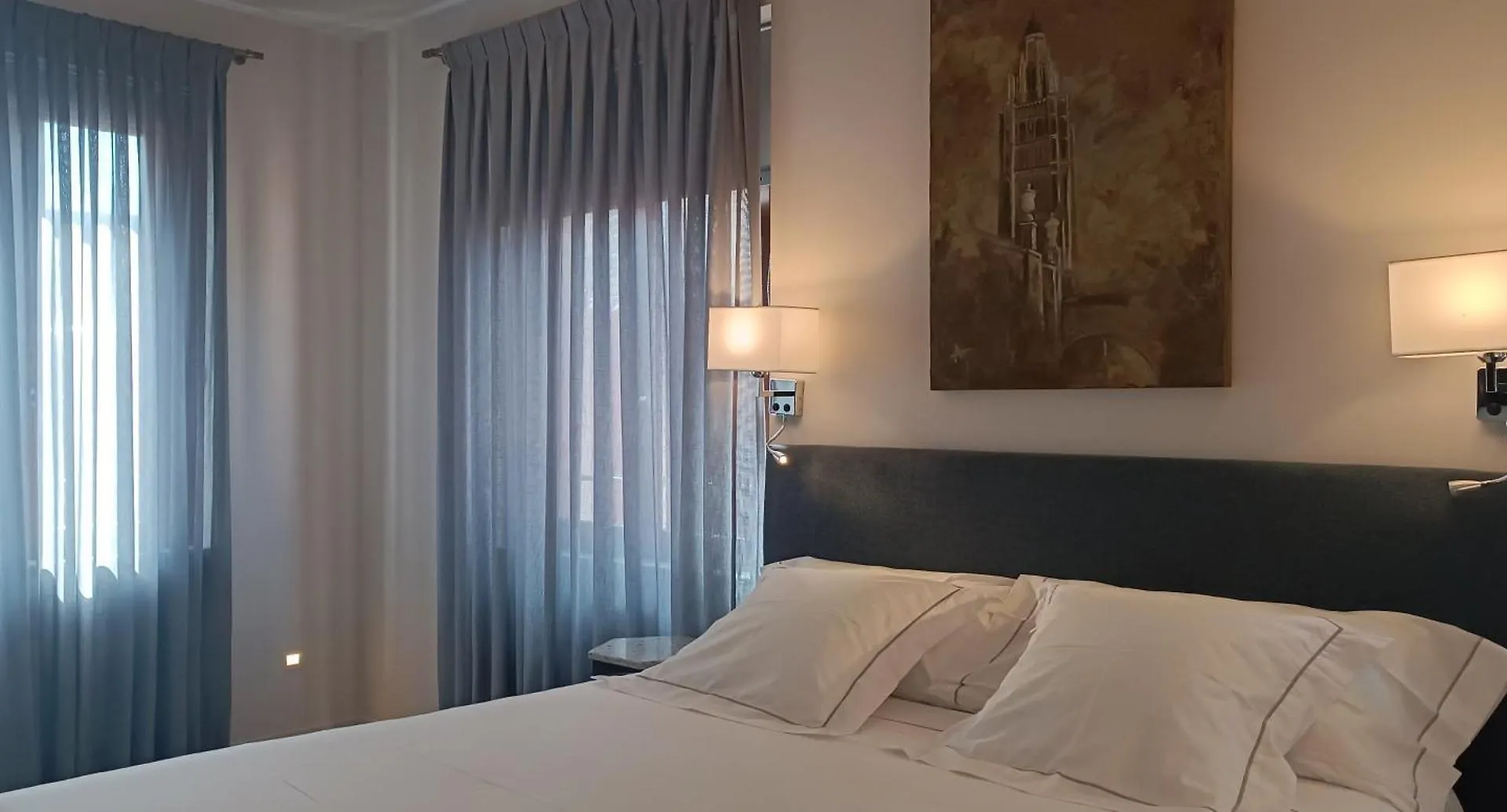 Posada San Gines - Boutique Rooms Toledo Inn
