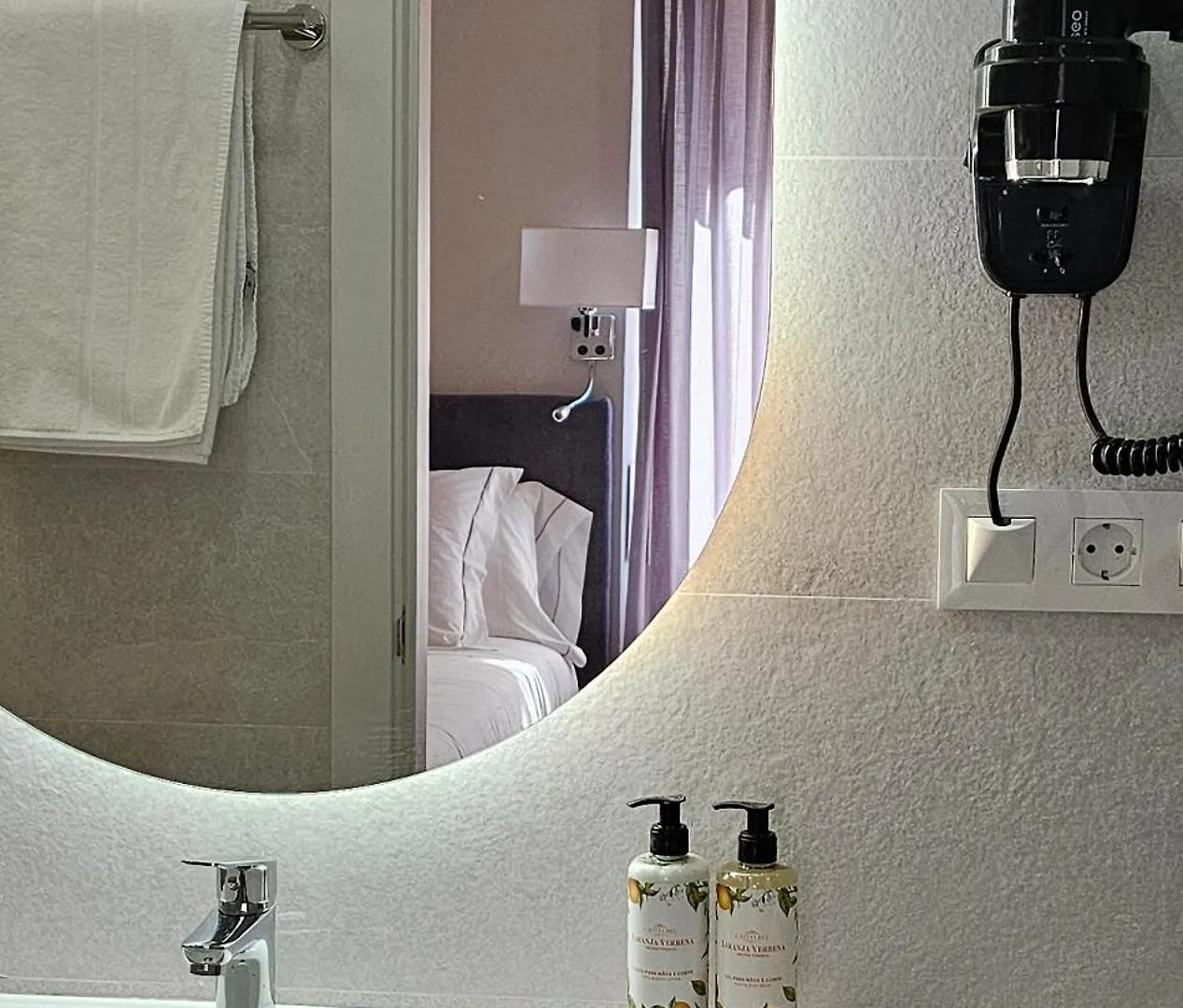 Posada San Gines - Boutique Rooms Toledo Spain